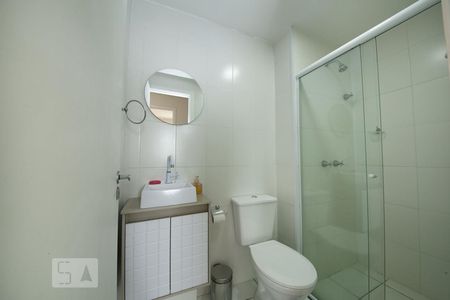 Banheiro de apartamento para alugar com 2 quartos, 45m² em Vila Nova Cachoeirinha, São Paulo