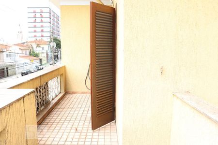 Varanda do Quarto 1 de casa para alugar com 3 quartos, 250m² em Vila Monumento, São Paulo