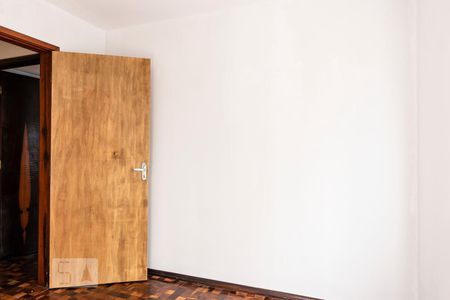 Quarto 1 de apartamento para alugar com 3 quartos, 80m² em Cabral, Curitiba