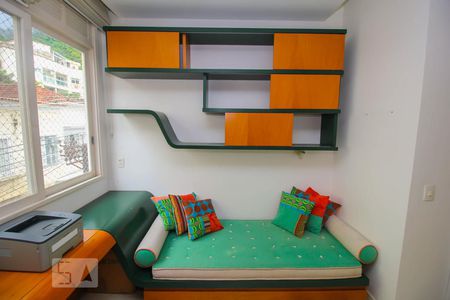 Escritório de apartamento para alugar com 2 quartos, 100m² em Humaitá, Rio de Janeiro