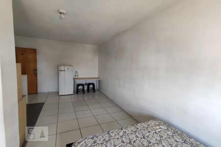 Sala e dormitório de apartamento à venda com 1 quarto, 34m² em Centro, São Leopoldo