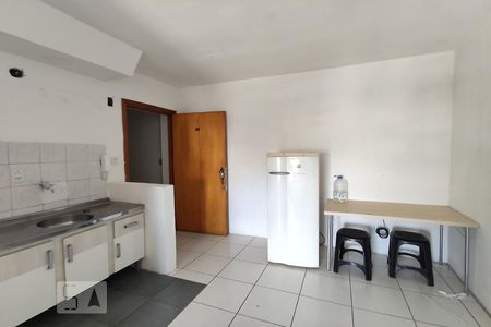 Sala e cozinha de apartamento à venda com 1 quarto, 34m² em Centro, São Leopoldo