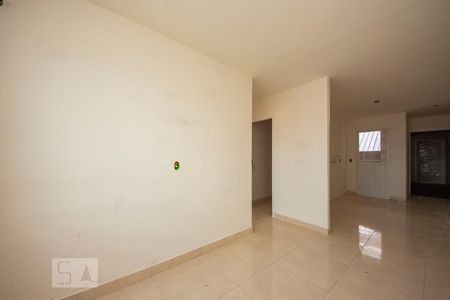 sala               de apartamento para alugar com 2 quartos, 64m² em Sarandi, Porto Alegre