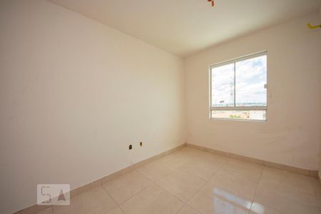 sala               de apartamento para alugar com 2 quartos, 64m² em Sarandi, Porto Alegre