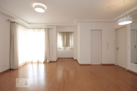 Apartamento para alugar com 110m², 2 quartos e 2 vagasSala