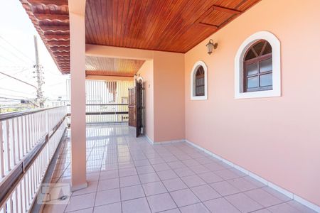 Varanda de casa para alugar com 3 quartos, 250m² em Jardim das Flores, Osasco