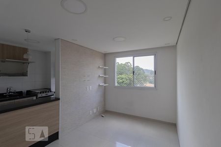 Sala de apartamento à venda com 2 quartos, 44m² em Jardim Las Vegas, Guarulhos