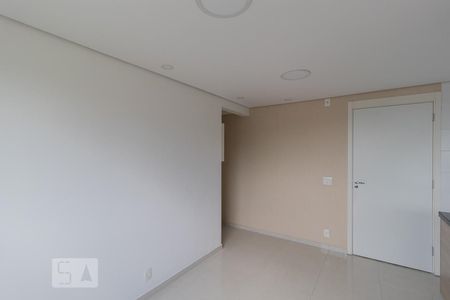 Sala de apartamento à venda com 2 quartos, 44m² em Jardim Las Vegas, Guarulhos