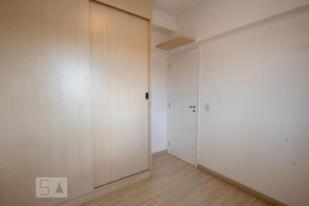 Quarto 1 de apartamento para alugar com 3 quartos, 74m² em Vila Mangalot, São Paulo