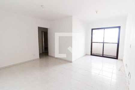 Sala de apartamento para alugar com 3 quartos, 75m² em Jardim Stella, Santo André