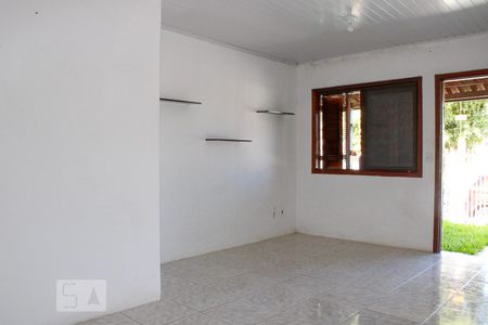 Sala de casa à venda com 3 quartos, 70m² em São José, Canoas