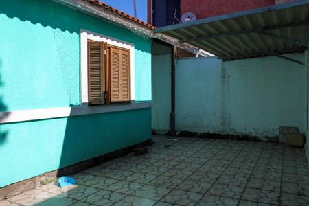 Quintal de casa à venda com 3 quartos, 70m² em São José, Canoas