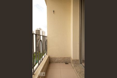 Varanda de apartamento para alugar com 1 quarto, 100m² em Indianópolis, São Paulo