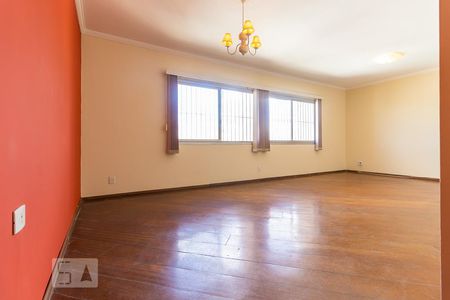 Sala de apartamento à venda com 4 quartos, 135m² em Centro, Campinas