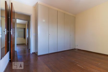 Quarto da suíte de apartamento à venda com 4 quartos, 135m² em Centro, Campinas