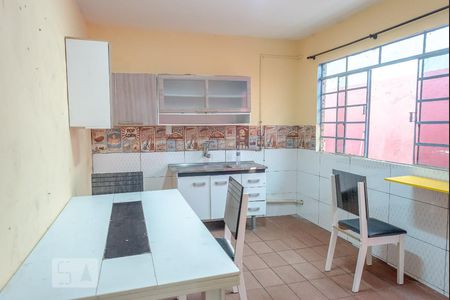 Cozinha de casa para alugar com 1 quarto, 135m² em Cidade Mãe do Céu, São Paulo
