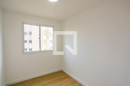 Quarto 1 de apartamento para alugar com 2 quartos, 40m² em Jardim Taboão, São Paulo