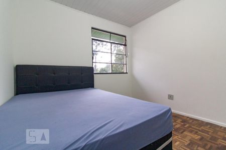 Quarto 1 de apartamento para alugar com 2 quartos, 48m² em Cidade Industrial, Curitiba