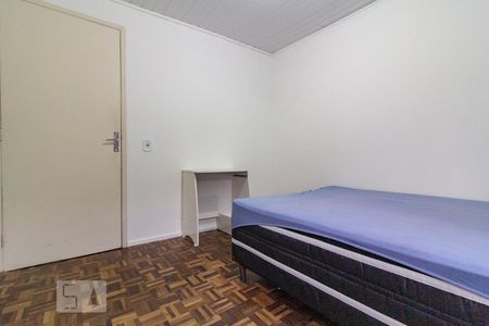 Quarto 1 de apartamento para alugar com 2 quartos, 48m² em Cidade Industrial, Curitiba