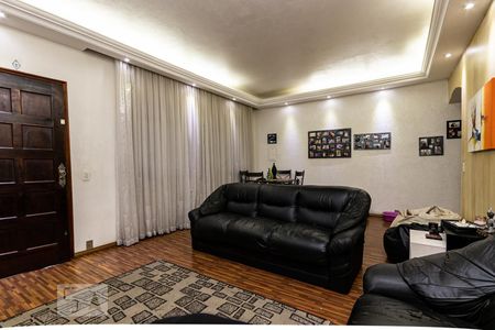 Sala de casa à venda com 3 quartos, 185m² em Jardim Piratininga, São Paulo