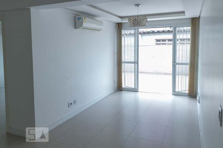Sala de apartamento à venda com 2 quartos, 88m² em Santana, Porto Alegre