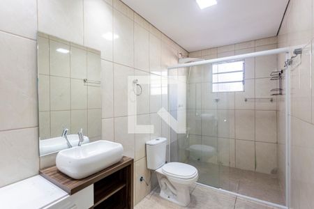 Banheiro da Suíte de casa à venda com 3 quartos, 190m² em Vila Firmiano Pinto, São Paulo