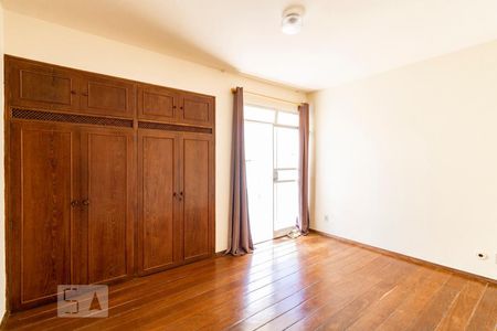 Quarto de apartamento à venda com 3 quartos, 100m² em Sion, Belo Horizonte