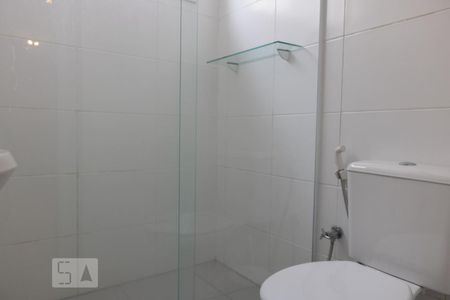 Banheiro de apartamento para alugar com 1 quarto, 50m² em Centro, São Paulo