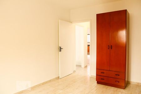 Quarto 1 de casa à venda com 4 quartos, 140m² em Jardim Satélite, São Paulo