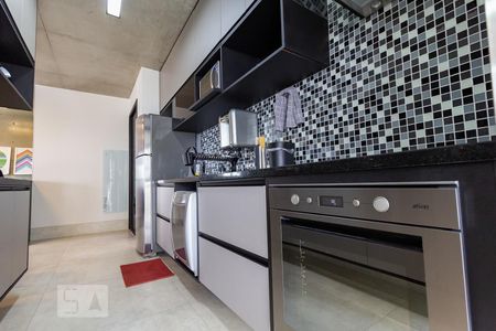 Cozinha de apartamento à venda com 1 quarto, 74m² em Jardim Novo Santo Amaro, São Paulo