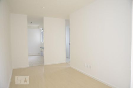 Sala de apartamento para alugar com 2 quartos, 60m² em Curicica, Rio de Janeiro