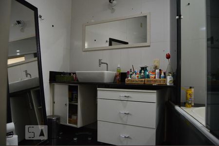 Banheiro Suite de apartamento à venda com 4 quartos, 142m² em Tijuca, Rio de Janeiro