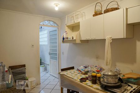 Casa para alugar com 240m², 5 quartos e 2 vagas Casa para alugar com 240m², 5 quartos e 2 vagasCozinha 2