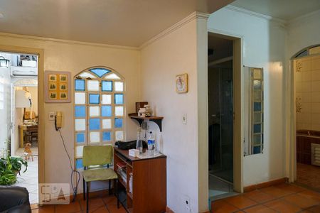 Casa para alugar com 240m², 5 quartos e 2 vagas Casa para alugar com 240m², 5 quartos e 2 vagasSuíte 2