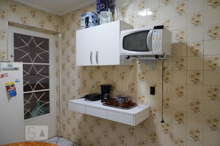 Casa para alugar com 240m², 5 quartos e 2 vagas Casa para alugar com 240m², 5 quartos e 2 vagasCozinha