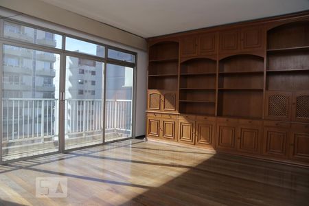 Sala de apartamento para alugar com 4 quartos, 130m² em Tijuca, Rio de Janeiro