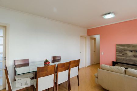 Apartamento à venda com 90m², 3 quartos e 1 vagaSala