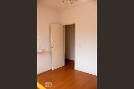 Quarto 1  de apartamento para alugar com 2 quartos, 64m² em Grajau, Rio de Janeiro