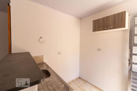 Cozinha de kitnet/studio para alugar com 1 quarto, 20m² em Butantã, São Paulo