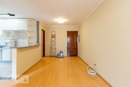 Sala de apartamento para alugar com 2 quartos, 55m² em Moema, São Paulo