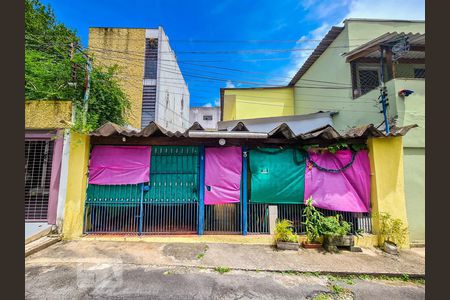 Fachada de casa para alugar com 1 quarto, 40m² em Tucuruvi, São Paulo