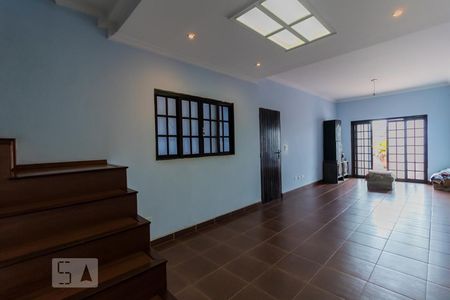 Sala de casa à venda com 3 quartos, 150m² em Vila Santa Lúcia, São Paulo