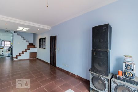 Sala de casa à venda com 3 quartos, 150m² em Vila Santa Lúcia, São Paulo