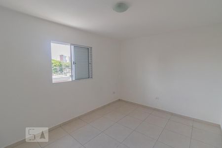 Dormitório 2 de apartamento para alugar com 2 quartos, 45m² em Vila Baruel, São Paulo