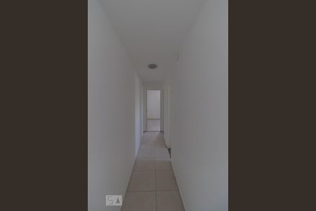 Corredor de apartamento para alugar com 2 quartos, 45m² em Vila Baruel, São Paulo