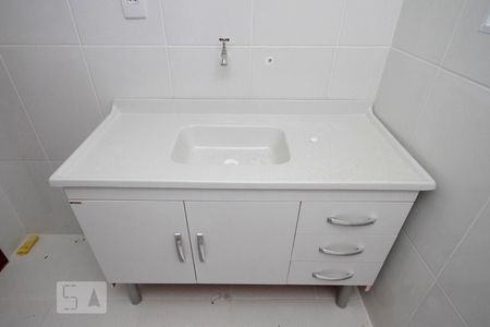 Cozinha de kitnet/studio para alugar com 1 quarto, 28m² em Bela Vista, São Paulo