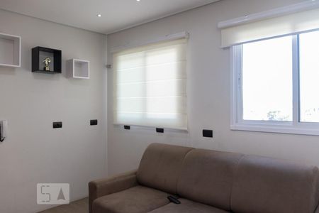 Sala de apartamento para alugar com 2 quartos, 95m² em Parque Gerassi, Santo André