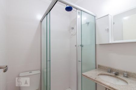 Banheiro de apartamento à venda com 2 quartos, 139m² em Vila Yara, Osasco