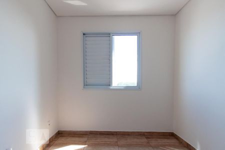 Quarto de apartamento à venda com 2 quartos, 139m² em Vila Yara, Osasco