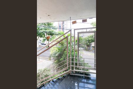 Casa para alugar com 8 quartos, 253m² em Funcionários, Belo Horizonte